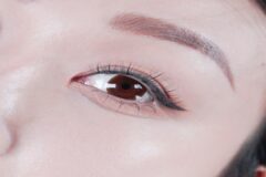 아이돌 메이크업 완성하는 10초 가닥 속눈썹 붙이기 방법
