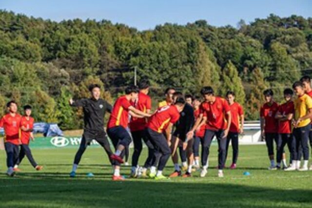 “아이오닉5 V2L로 회복 훈련”…베트남 U-18, 전북현대 방문