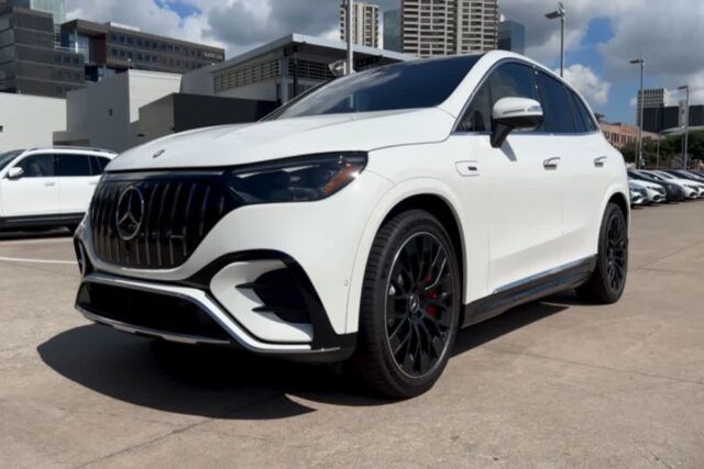 2024 메르세데스 AMG EQE SUV 60마일 3.4초 고성능 SUV (예상 가격 제원 실내 성능)