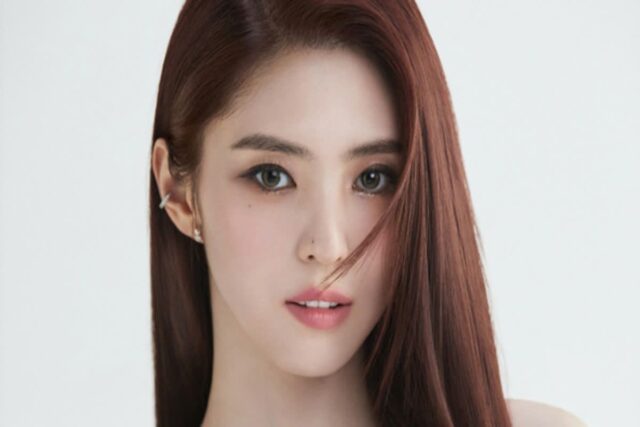 [★화보] 한소희, 시크부터 청순까지(ft.빛나는 머릿결)