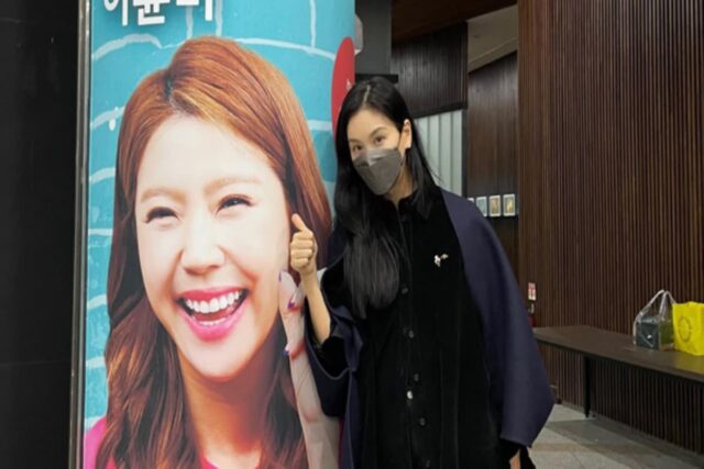 고소영, 편안하면서도 시크한 공연 관람룩