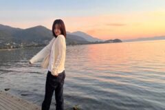 한효주 북마케도니아, 그림같은 배경과 깔끔한 젯셋룩