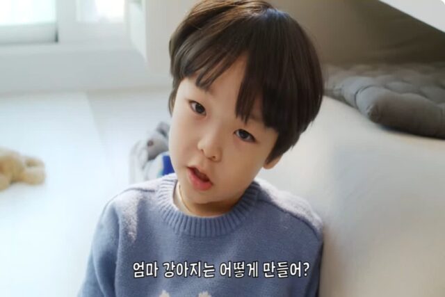 ‘전국민 필수 시청 영상’으로 퍼지는 #사지않을개 영상..”엄마, 강아지는 어떻게 만들어?”