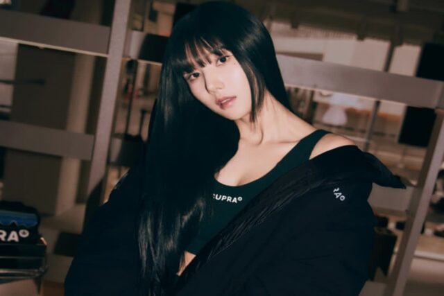 워터밤 여신 권은비, 패딩룩 여신으로 거듭나다