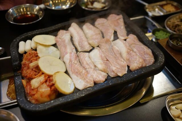 구래동고기집 친절함이 남다른 육더쿠