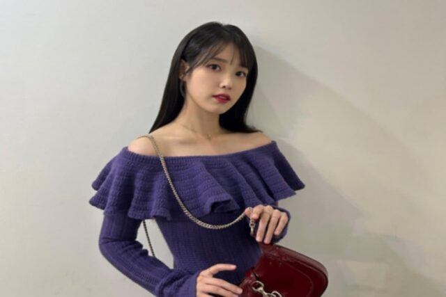 “보랏빛 우아함” 아이유, 니트 미니드레스로 선보인 매혹적 스타일