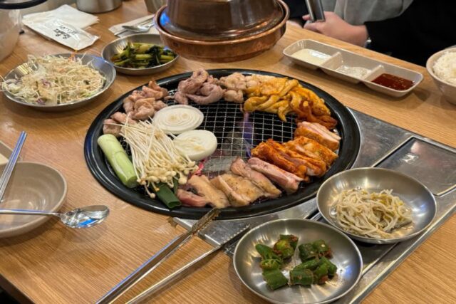 강남역 회식하기 좋은 숯불닭갈비전문점 칸나닭집