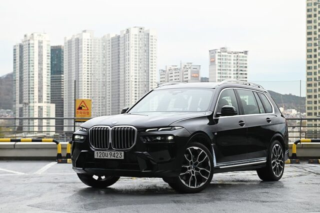[시승기] 더욱 풍요롭게 피어난 플래그십 SUV – BMW X7 xDrive40i