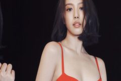 고민시, ‘청순+섹시’ 크리스마스 란제리룩