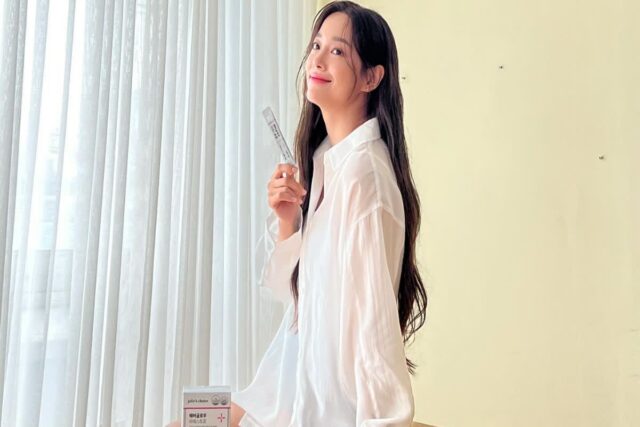 김세정, 흰 셔츠 하의실종 패션…’넘사벽 청순미’