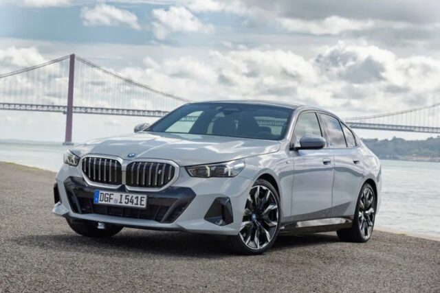 BMW “우리 차 100km가까이 더 달릴 수 있대” 주행거리 재인증