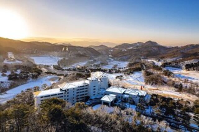 가족·연인·친구 함께 즐기는 연말 호캉스…호텔 프로모션 3