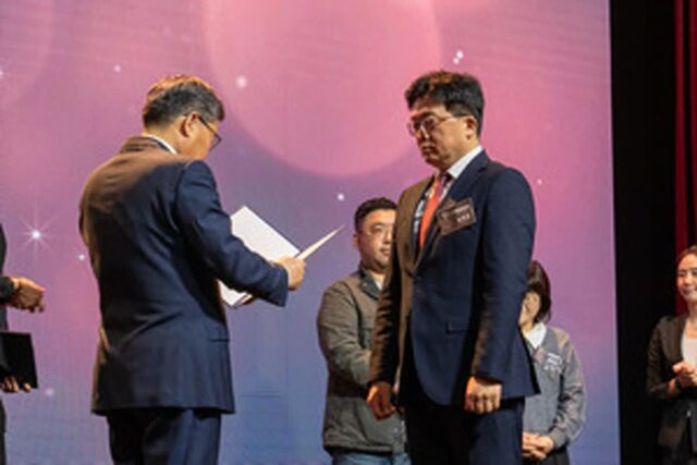 OGN 남윤승 대표, 대한민국 콘텐츠 대상 대통령 표창 수상