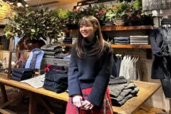 박보영, 화려한 레드 체크 스커트로 겨울을 밝히다