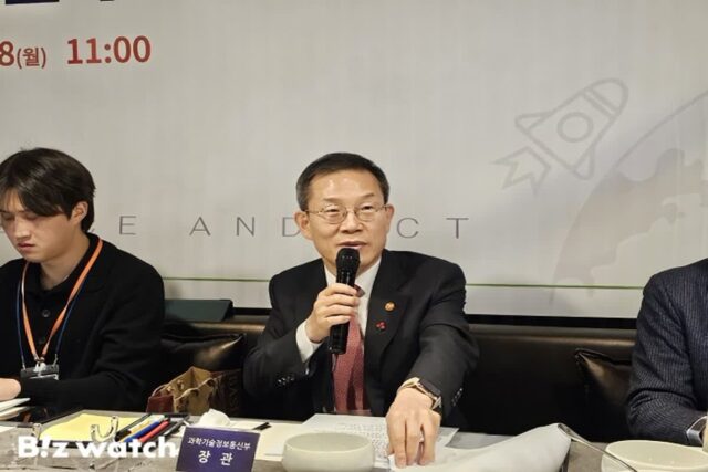 이종호 장관 “티빙·웨이브, 합쳐서 경쟁력 키워야”