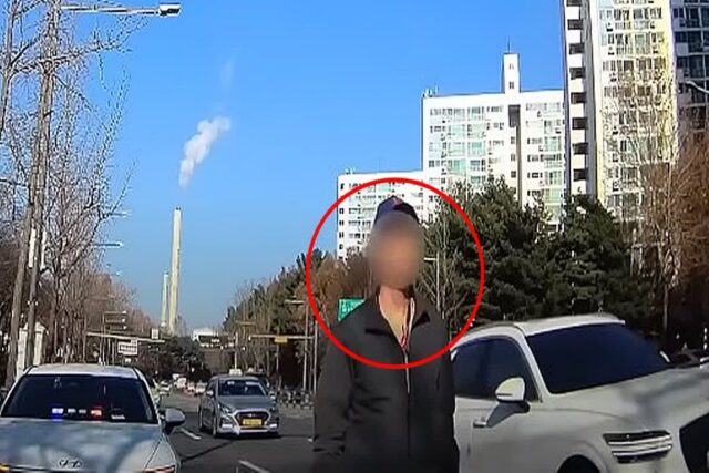 “과속하셨죠? 단속하는 이 사람, 경찰 아니고 ‘자율방범대’랍니다”