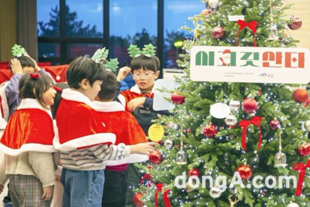‘시크릿 산타’ 폭스바겐그룹코리아… 제주 돌봄아동에 크리스마스 선물