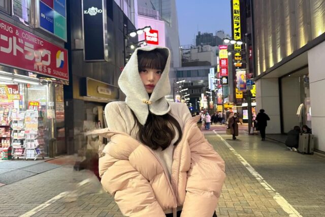 장원영, 일본 거리를 사로잡은 핑크룩