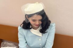 우아함 속 강렬함…한소희의 타임리스 스타일링