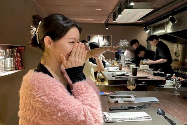 한그루, 우아한 핑크 퍼 재킷으로 맞이한 새해 첫날