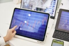 ‘젠지’ 이어 ‘알파’ 온다…완전한 온라인 첫세대