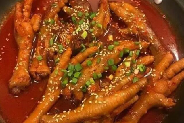 입안 가득차는 불향! 맵지만 맛있다, 닭발 맛집 BEST5