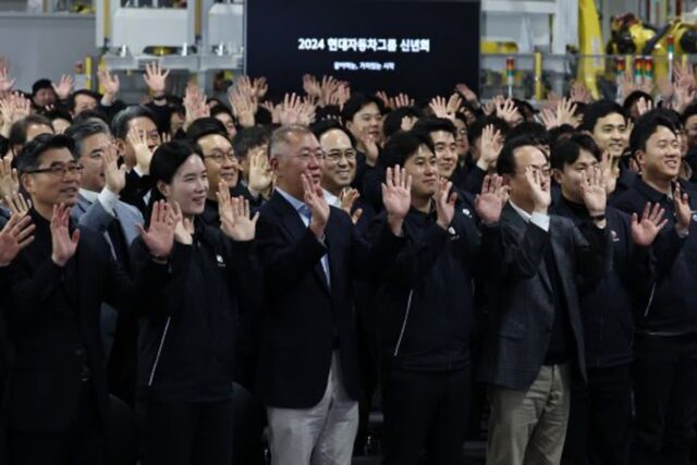 정의선 “소프트웨어 중심 자동차 경쟁력 강화를”