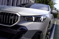 “카푸어들 넘치는 사랑을 받는차?!” BMW 5시리즈 이유있는 인기