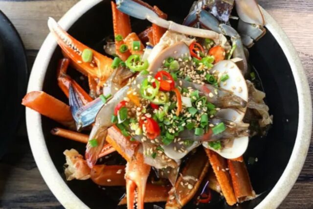 게살의 녹진함과 감칠맛의 향연! 간장게장 맛집 BEST5