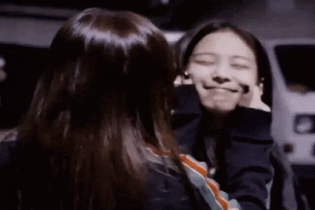 방송국 복도에서 처음 본 후배 꼬집고 도망간 이효리