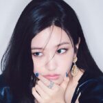 안경 벗었다고 성형의혹 생겼던 MZ 대세 미녀
