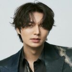 팬 결혼식에 직접 참석해 노래 불러준 톱스타