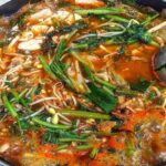 국물 한 입에 반하는 맛..! 매운탕 맛집 BEST5