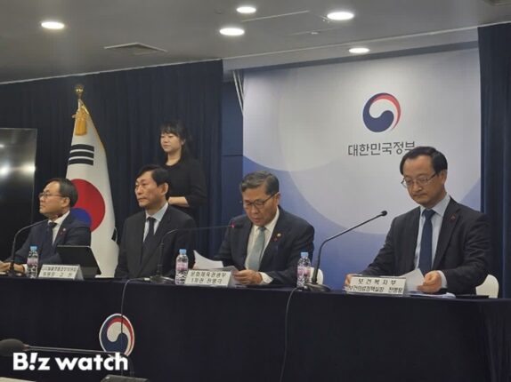 게임 등급분류 민간에 넘긴다