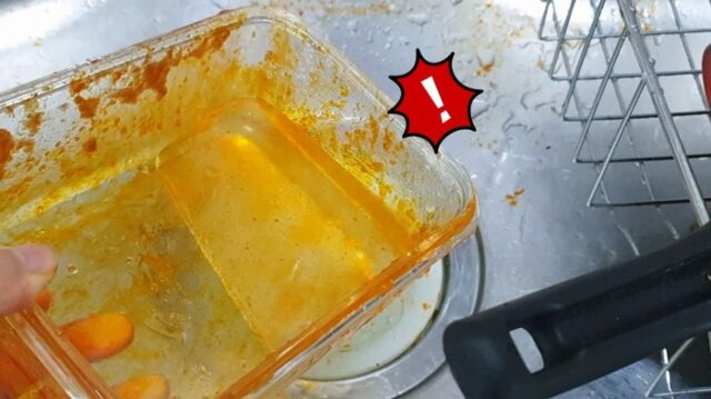 고추기름 범벅일 때 설거지 ‘이것’ 하나면 쉽다고!?