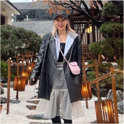 나는솔로 송해나 사복 패션 핑크 프라다 가방 미니백 추천