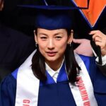‘아무도 믿지 말라’는 졸업 축사 남긴 스타