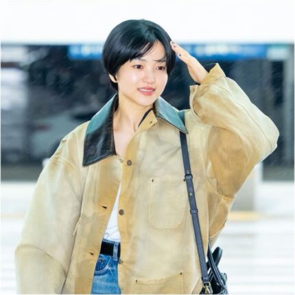 빈티지한 무드의 김태리 공항패션 오버핏자켓 브랜드는 프라다