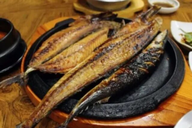 생선 살을 발라 흰 쌀밥 위에 탁! 생선구이 맛집 BEST5