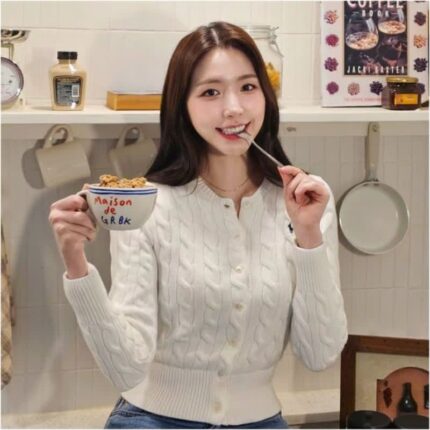 성해은 폴로랄프로렌 케이블 니트 가디건 가격은?