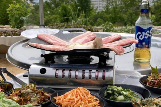 “슬슬 야외 먹방 준비해야 할 때” 노상 맛집 BEST5