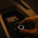 ‘둠(Doom)’ 잔디 깎기 기계, 에어하키 테이블, 키캡 등장