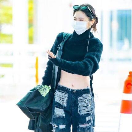 힙한 한소희 공항패션 8만원대 로우라이즈 청바지 브랜드는?