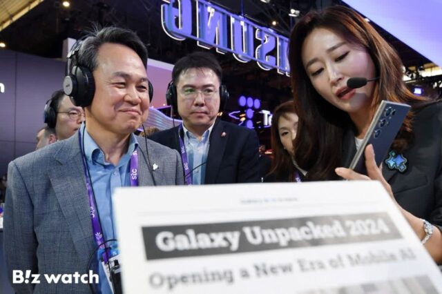 ‘디지털금융 혁신’ MWC 찾은 진옥동 신한금융 회장