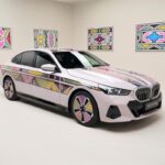 “실제로 양산되나?! 음악에 따라 색이 바뀐다!” BMW i5 플로