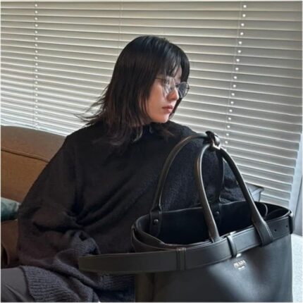 한효주 빅백 40대명품백 추천 신상 프라다가방 가격은?