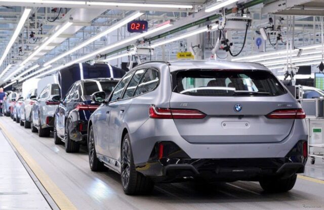 BMW, 독일 딩골핑 공장에서 5시리즈 투어링 생산 개시