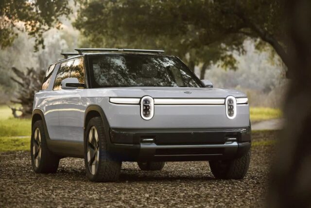 리비안, 새로운 중형 전기 SUV ‘R2’ 공개…2026년 출시 예정