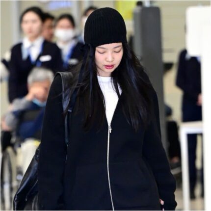 요즘 제니 패션 애착가방 르메르 크로와상백 가격은?