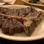 씹자마자 육즙 터지는 놀라운 세계, 스테이크 맛집 BEST5